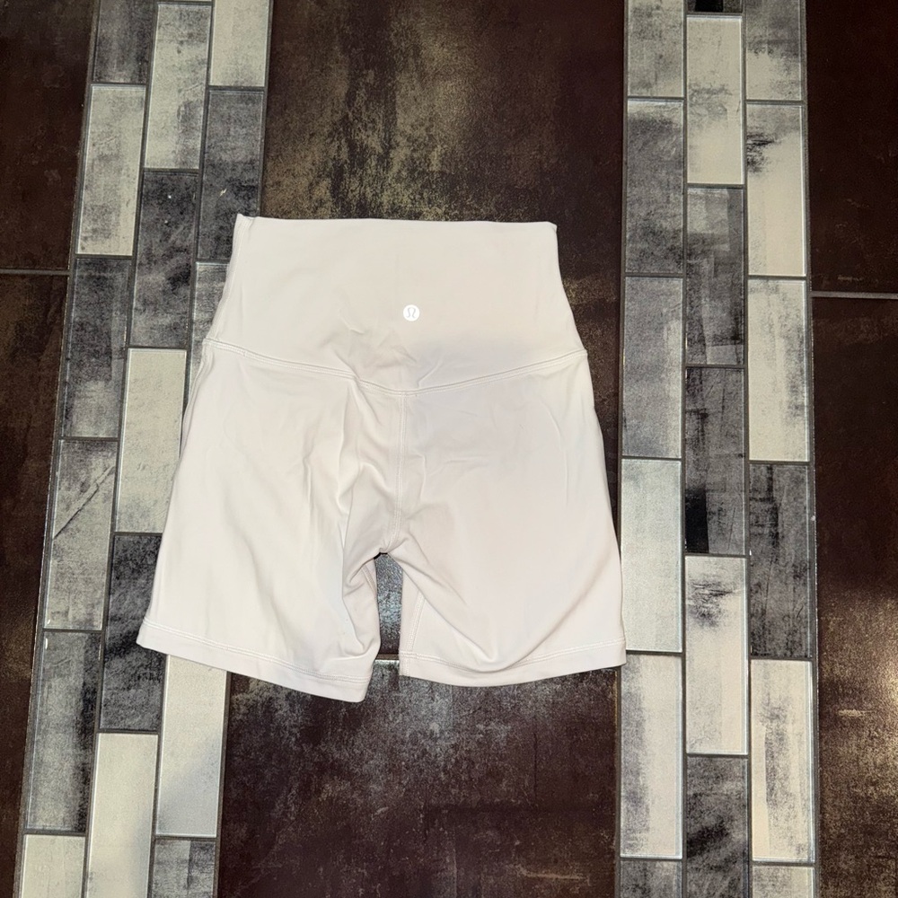 Lululemon align biker shorts
